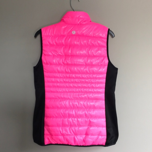 Xersion Black/Pink Neon Puffer Vest Medium - Picture 3 of 6